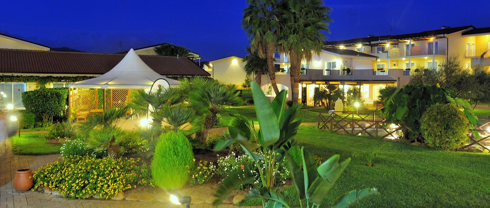 Nicotera Beach Village